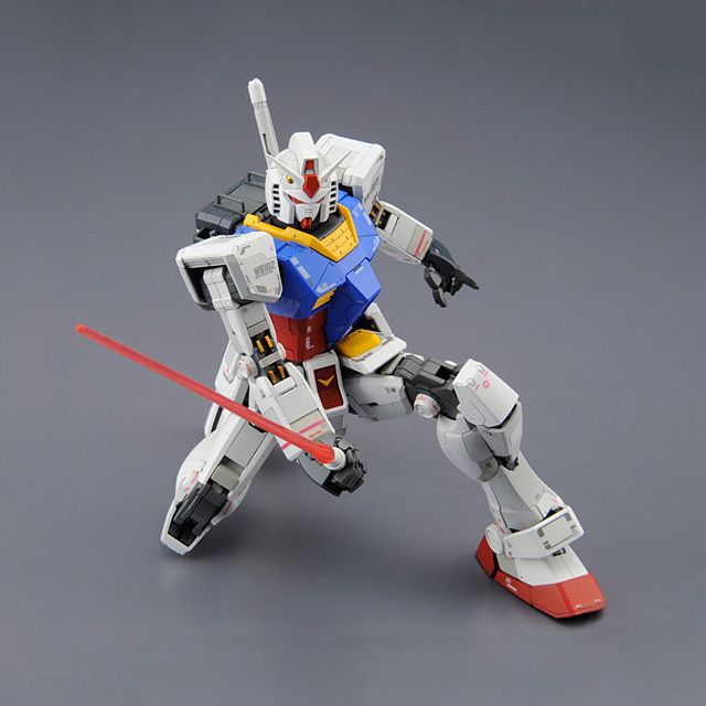 MG Gundam RX-78-2 Ver 3.0 1/100 Scale Model Kit