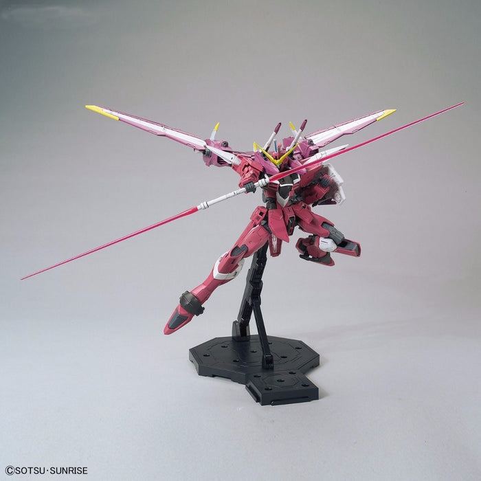 MG ZGMF-X09A Justice Gundam 1/100 Scale Model Kit