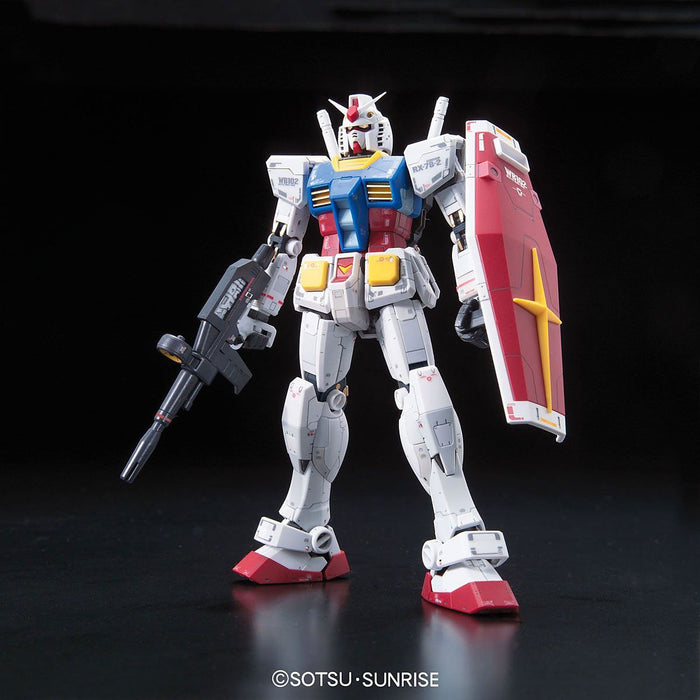 RG RX-78-2 Gundam 1/144 Scale Model Kit