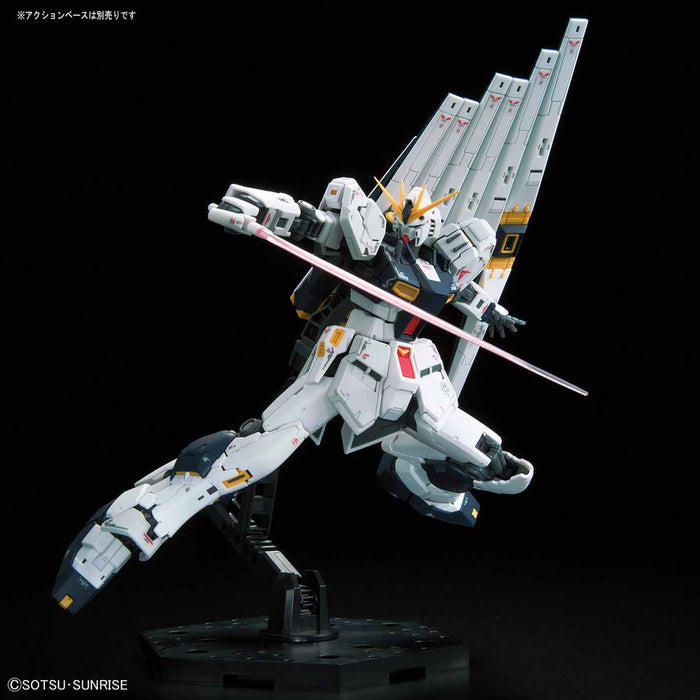 RG RX-93 ν Nu Gundam 1/144 Scale Model Kit