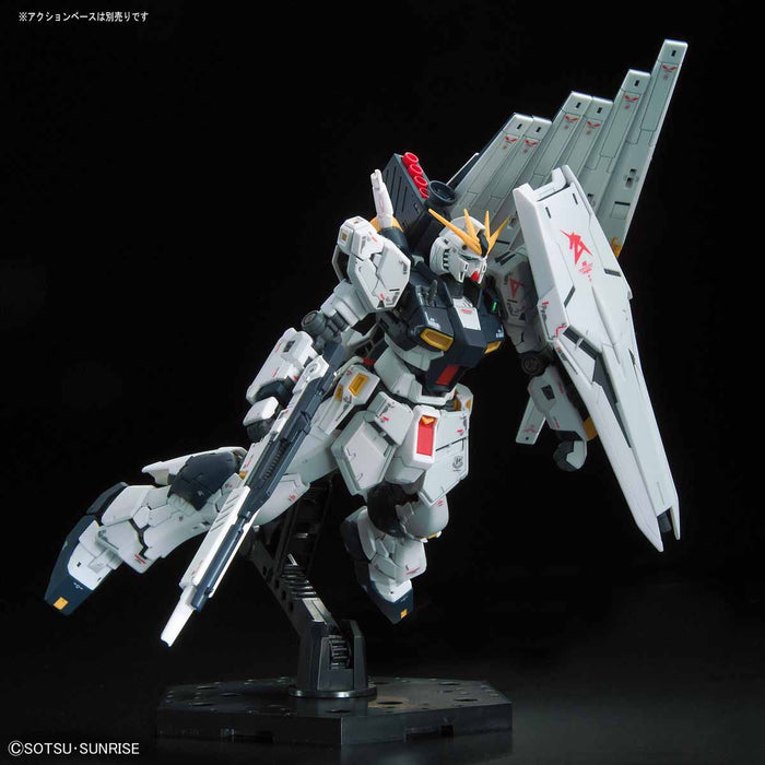RG RX-93 ν Nu Gundam 1/144 Scale Model Kit