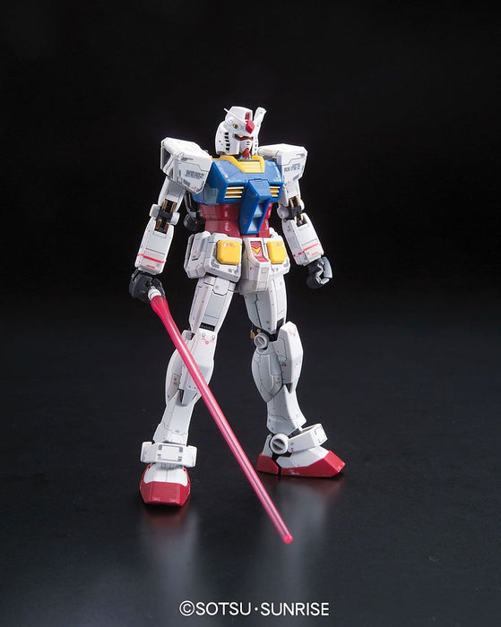 RG RX-78-2 Gundam 1/144 Scale Model Kit